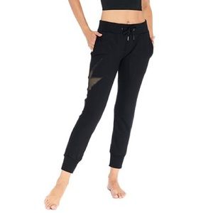 ELECTRIC YOGA Black Free Spirit Bolt Jogger - M